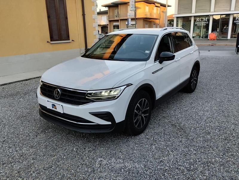 Usata VW Tiguan Elegance 150 CV (110 kW) 2021 Bianco SUV