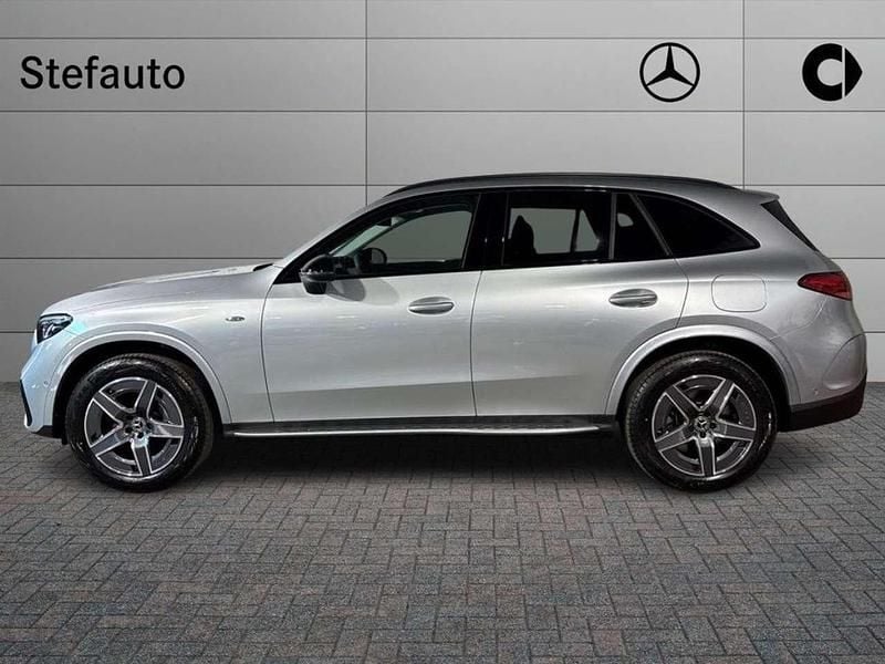 Nuova Mercedes GLC300e Advanced 197 CV (144 kW) 2025 Argento SUV
