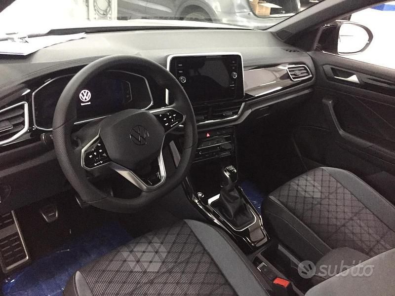 Usata VW T-Roc 150 CV (110 kW) 2022 SUV