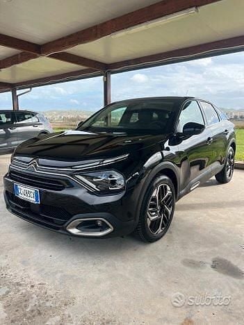 Usata Citroën C4 Feel 130 CV (95 kW) 2021 Nero SUV