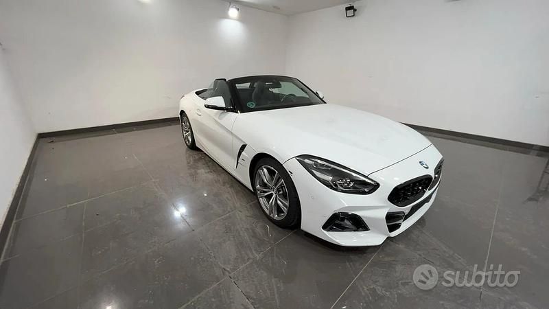 Usata BMW Z4 Sport Line 197 CV (144 kW) 2025 Bianco Cabrio