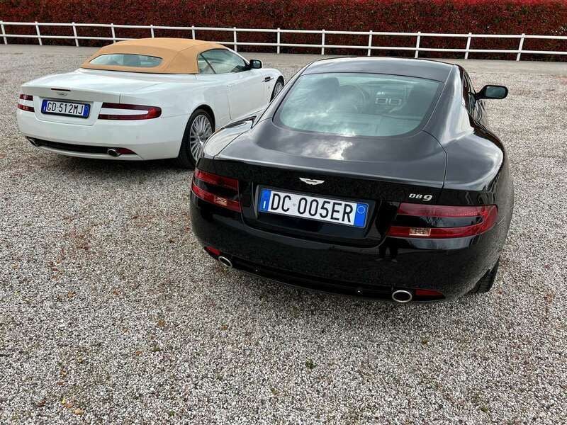 Usata Aston Martin DB9 450 CV (330 kW) 2006 Nero Coupé