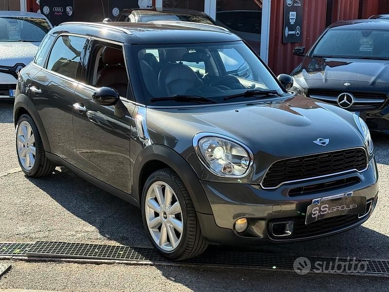 Grigio Usata 2012 Mini Cooper SD Due volumi | 7750 € (Buon prezzo) - Immagine 1/4