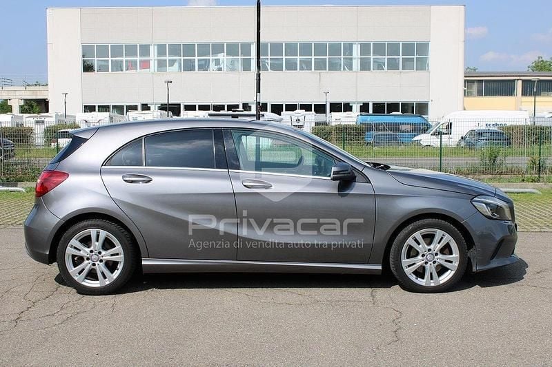 Usata Mercedes A200 136 CV (100 kW) 2018 Grigio Berlina