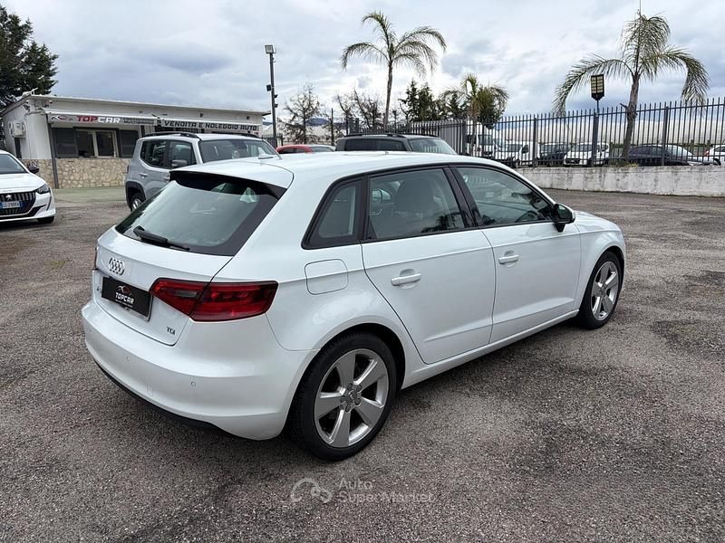 Usata Audi A3 Business 110 CV (80 kW) 2016 Grigio Berlina