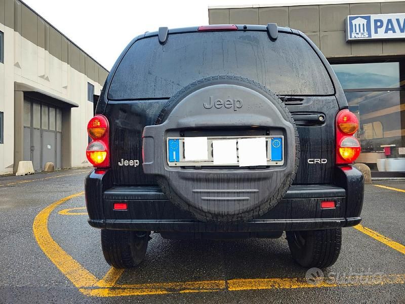 Usata Jeep Cherokee 143 CV (105 kW) 2002 Nero SUV