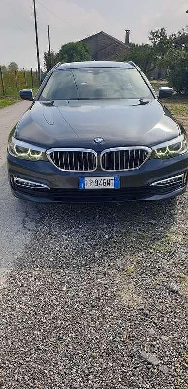 Grigio Usata 2018 BMW 520 Luxury Line Station wagon | 16.500 € (Super prezzo) - Immagine 1/4