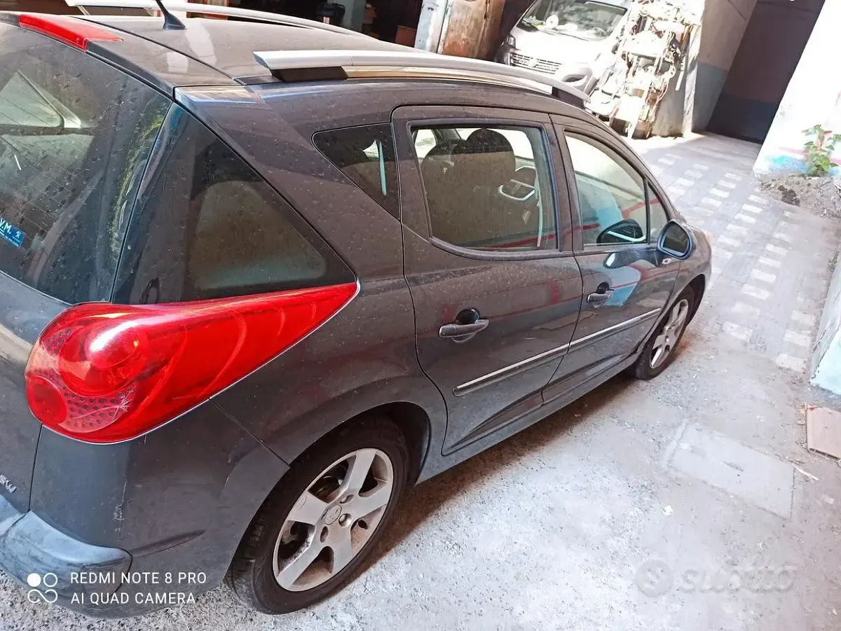 Usata Peugeot 207 Allure 92 CV (67 kW) 2012 Grigio Station wagon
