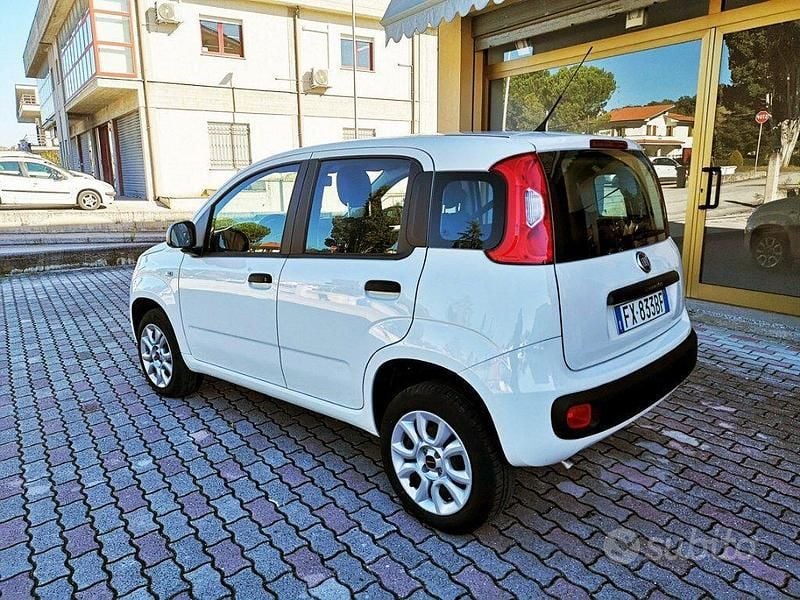 Usata Fiat Panda Easy 84 CV (61 kW) 2019 Bianco Berlina