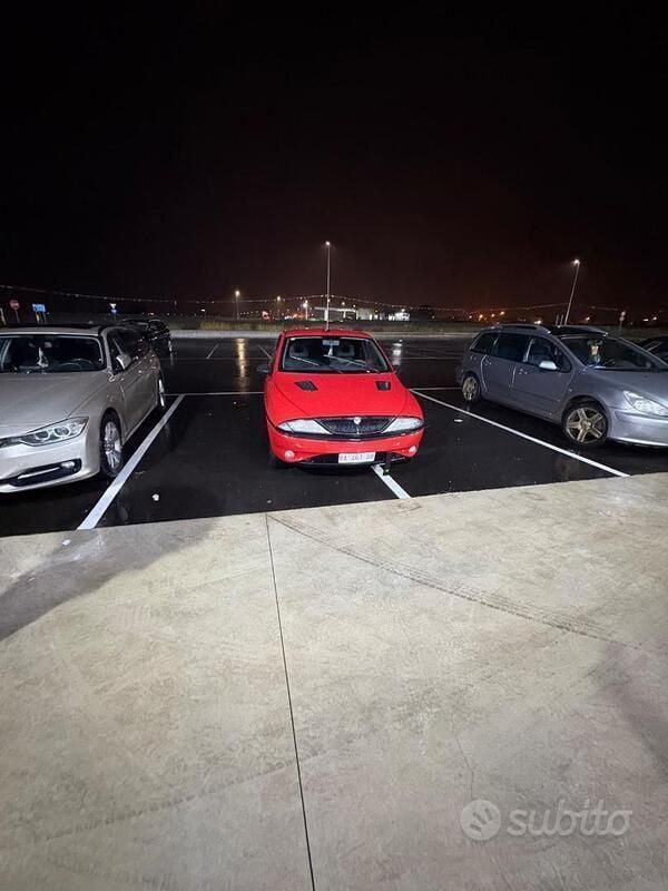 Usata Lancia Ypsilon 1998 Rosso Utilitaria