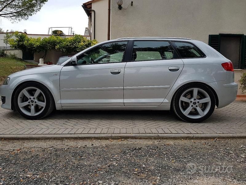 Usata Audi A3 140 CV (102 kW) 2009 Grigio Utilitaria