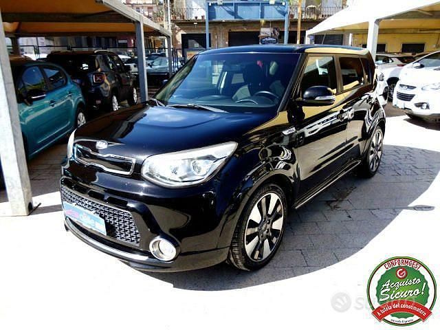 Usata Kia Soul 128 CV (94 kW) 2015 Nero SUV