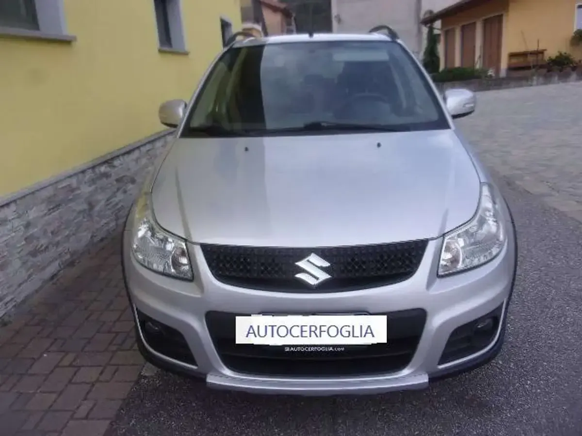 Usata Suzuki SX4 GLX 120 CV (88 kW) 2013 Argento SUV