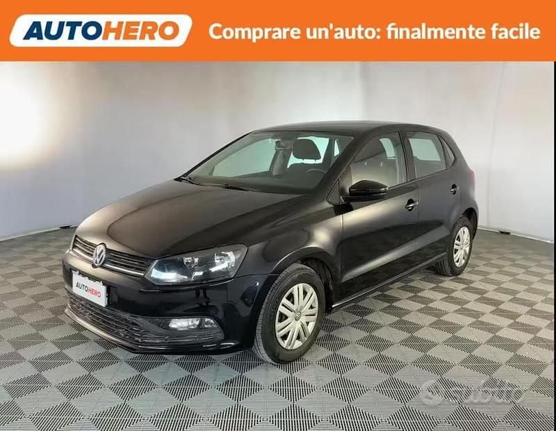 Usado VW Polo Trendline 60 HP (44 kW) 2015 Sedan