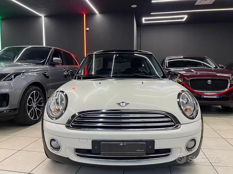 Usata Mini Cooper Chili 120 CV (88 kW) 2007 Beige Utilitaria