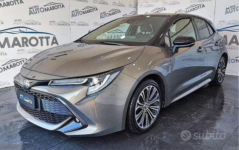 Usata Toyota Corolla Style 155 CV (114 kW) 2020 Bronzo Berlina