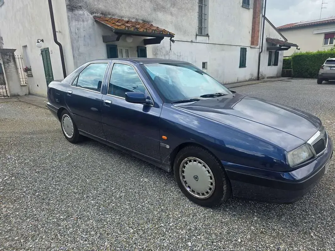 Usata Lancia Kappa 145 CV (106 kW) 1995 Blu/azzurro Berlina