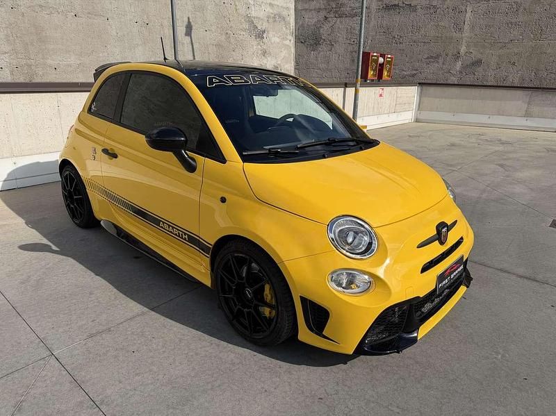 Usata Abarth 595 Competizione 179 CV (131 kW) 2021 Giallo modena Utilitaria