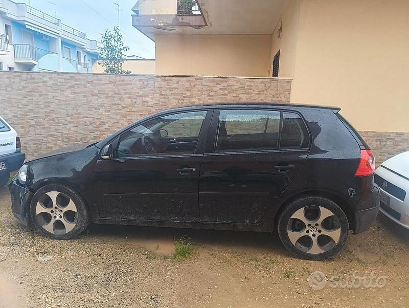 Usata VW Golf IV 2004 Nero Berlina