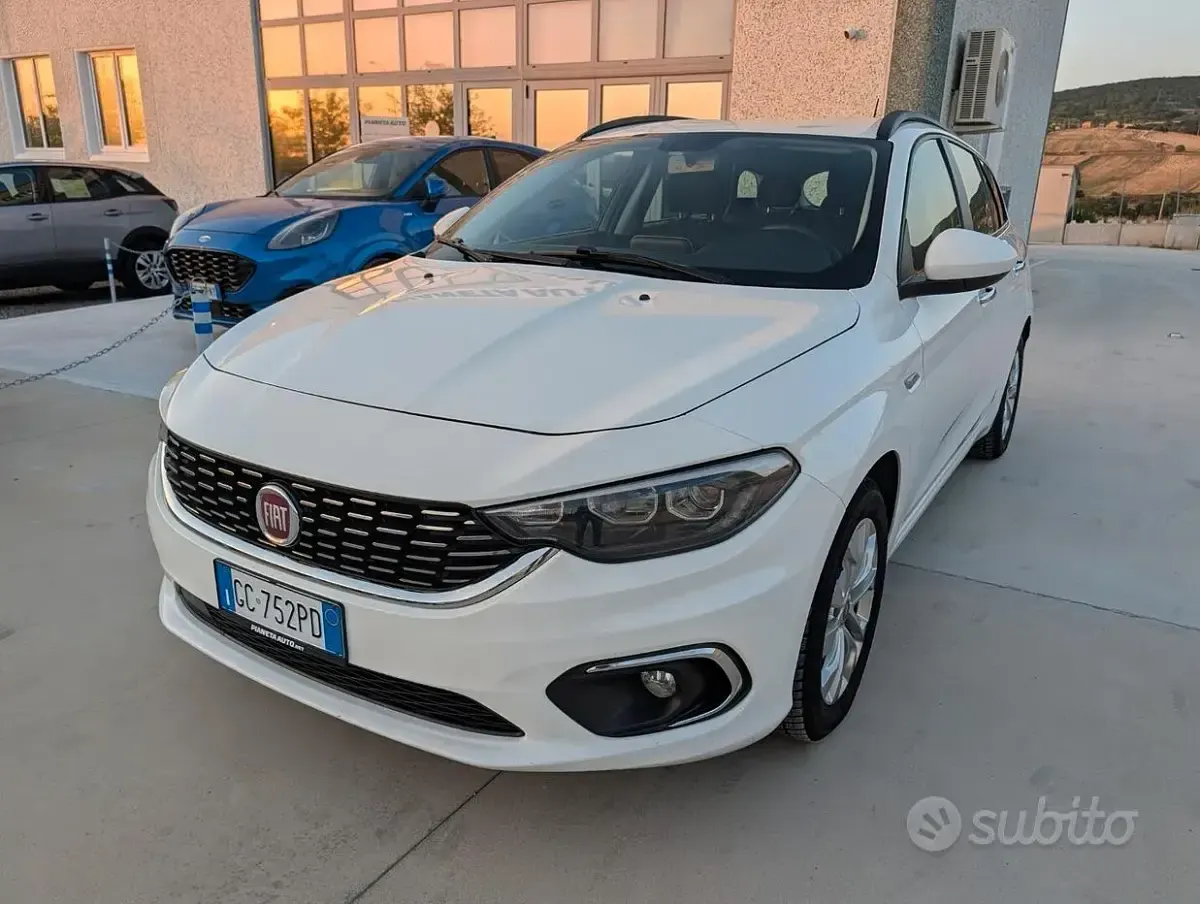 Usata Fiat Tipo Lounge 120 CV (88 kW) 2020 Bianco Station wagon