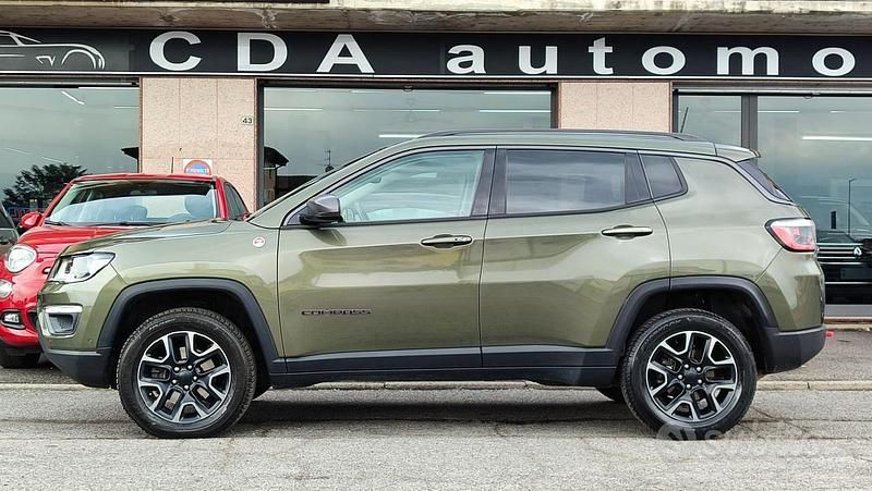 Usata Jeep Compass Trailhawk 170 CV (125 kW) 2019 Verde SUV