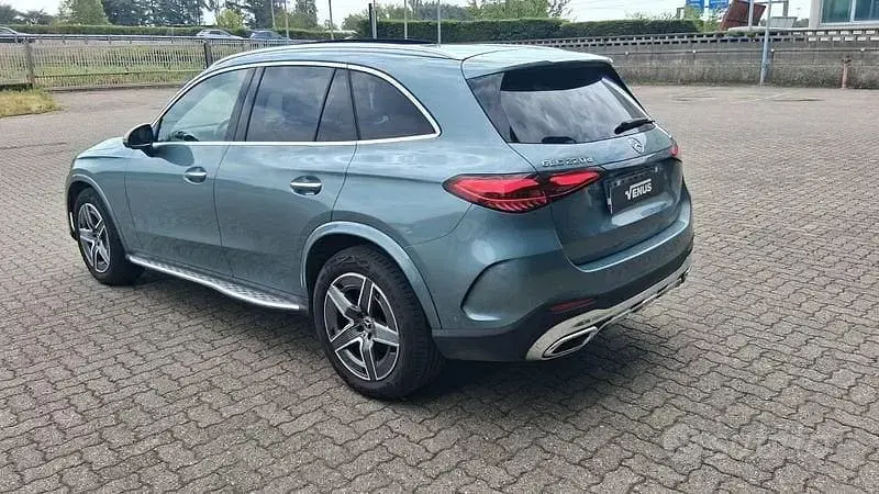 Usata Mercedes GLC220 Advanced Plus 197 CV (144 kW) 2024 Verde SUV