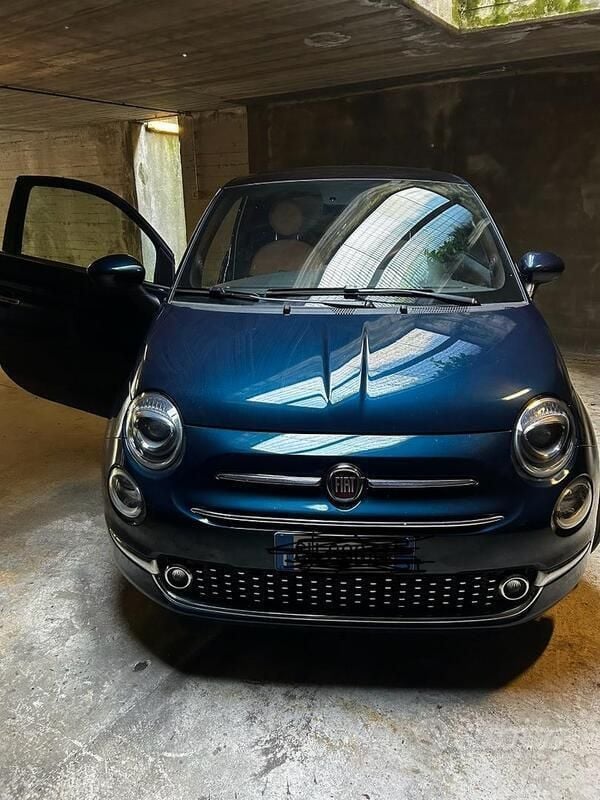 Usata Fiat 500 Dolcevita 69 CV (50 kW) 2021 Blu/azzurro Utilitaria