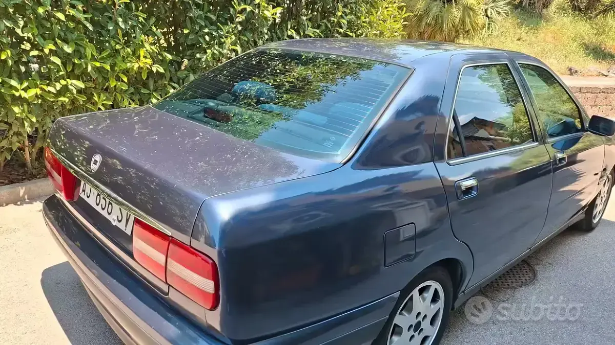 Usata Lancia Kappa 145 CV (106 kW) 1995 Bluazzurro Berlina