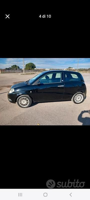 Usata Lancia Ypsilon 77 CV (56 kW) 2009 Nero Utilitaria