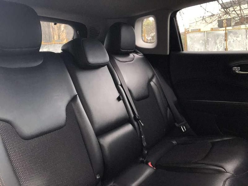 Gebraucht Jeep Compass Limited 140 PS (102 kW) 2017 SUV