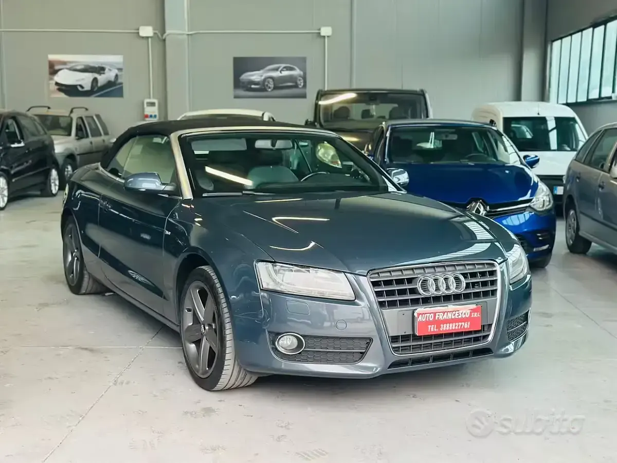 Usata Audi A5 Cabriolet S-Line 160 CV (117 kW) 2010 Grigio Cabrio