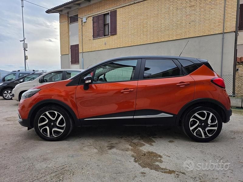 Usata Renault Captur 90 CV (66 kW) 2015 Other SUV