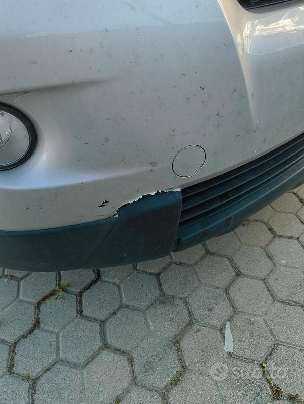 Usata Toyota Urban Cruiser 90 CV (66 kW) 2010 Grigio Utilitaria