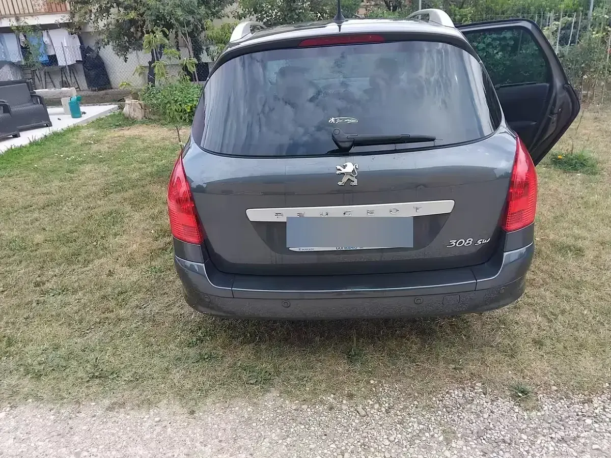 Usata Peugeot 308 109 CV (80 kW) 2009 Grigio Station wagon