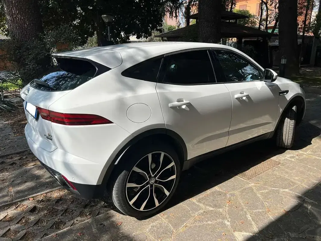 Usata Jaguar E-Pace S 200 CV (147 kW) 2020 Bianco SUV