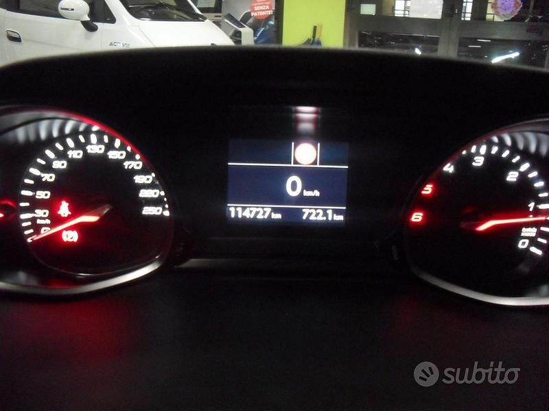 Usata Peugeot 308 Allure 131 CV (96 kW) 2019 Grigio Berlina