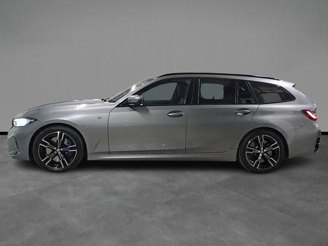 Usata BMW 330e M Sport 285 CV (209 kW) 2024 Grigio Station wagon