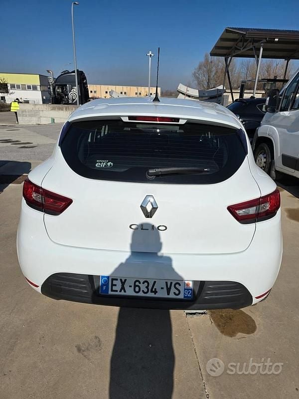 Usata Renault Clio IV 75 CV (55 kW) 2018 Bianco Berlina