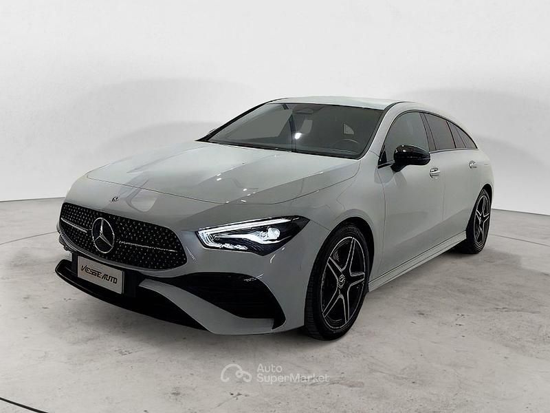 Bianco Usata 2024 Mercedes CLA250e Shooting Brake AMG Line Premium Plus Station wagon | 41.500 € (Super prezzo) - Immagine 1/4
