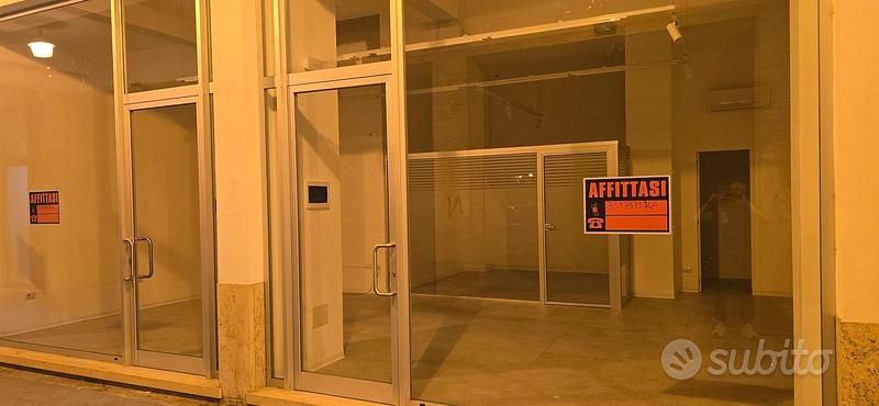 Usata 2008 VW Golf VI GTD Utilitaria | 4000 € (Ottimo prezzo) - Immagine 1/4