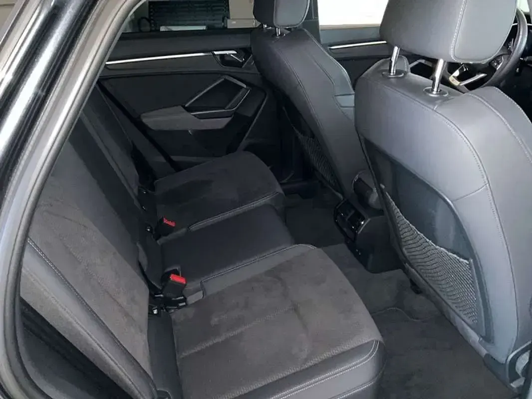 Usata Audi Q3 Sportback S-Line 150 CV (110 kW) 2019 Grigio SUV