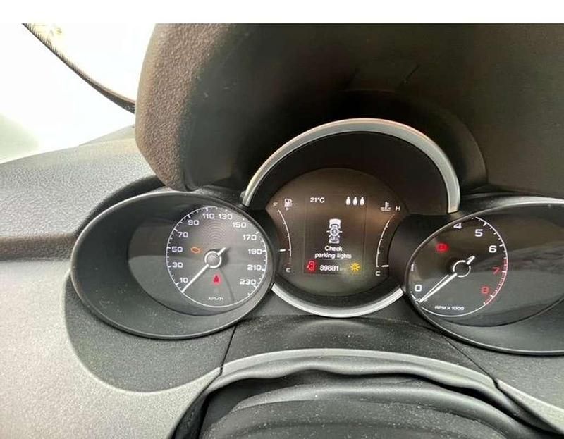 Usata Fiat 500X Cross 120 CV (88 kW) 2021 Verde SUV