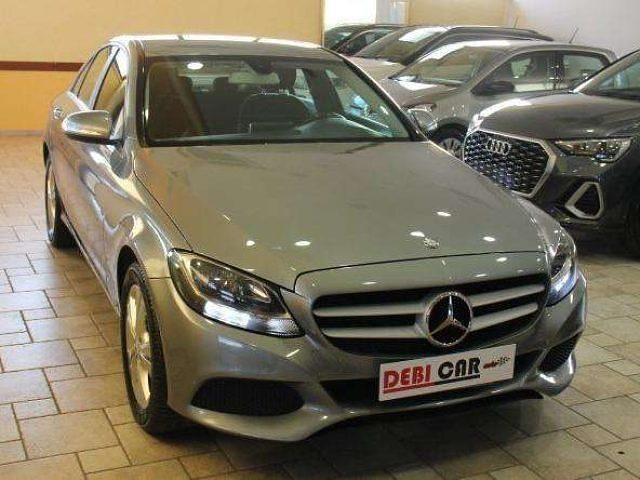 Usata Mercedes C220 136 CV (100 kW) 2014 Grigio Berlina