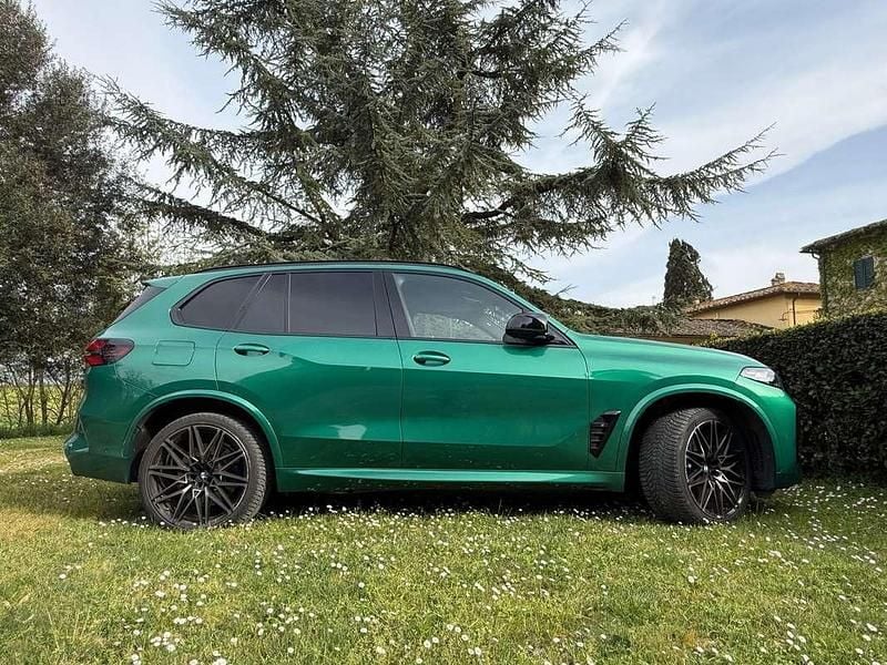Begagnad BMW X5 M Competition Edition 625 HK (459 kW) 2024 Grön SUV