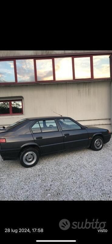 Usata Alfa Romeo 33 90 CV (66 kW) 1990 Marrone Berlina