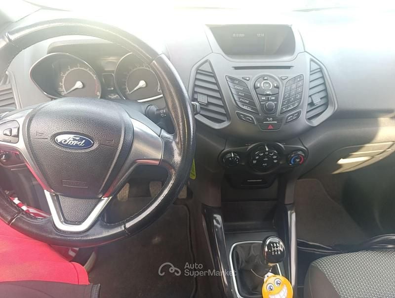 Usata Ford Ecosport 125 CV (91 kW) 2015 Grigio SUV