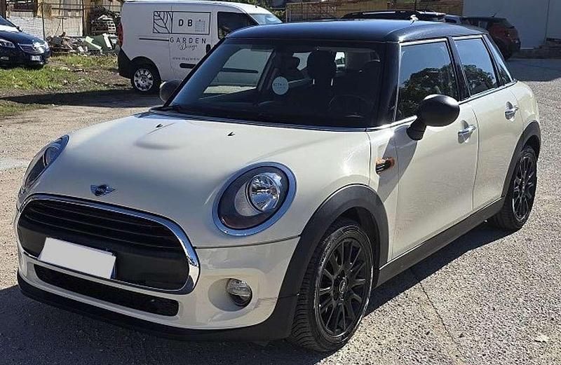 Usata Mini ONE 102 CV (75 kW) 2014 Giallo Utilitaria