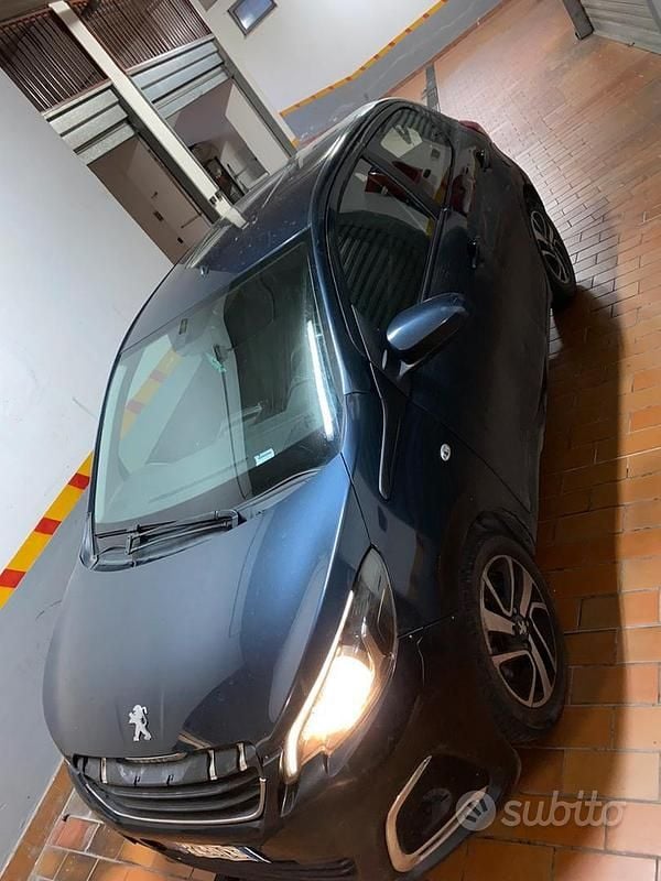 Usata Peugeot 108 2017 Blu Utilitaria