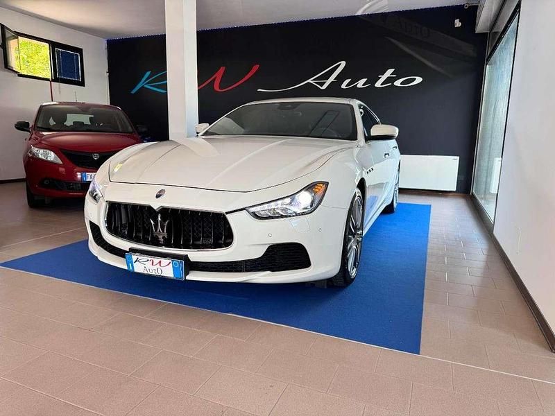 Bianco(met.) Usata 2016 Maserati Ghibli Coupé | 29.500 € (Super prezzo) - Immagine 1/4