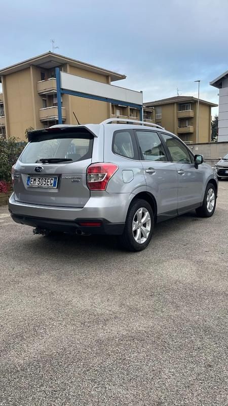 Usata Subaru Forester Comfort 147 CV (108 kW) 2013 Grigio SUV